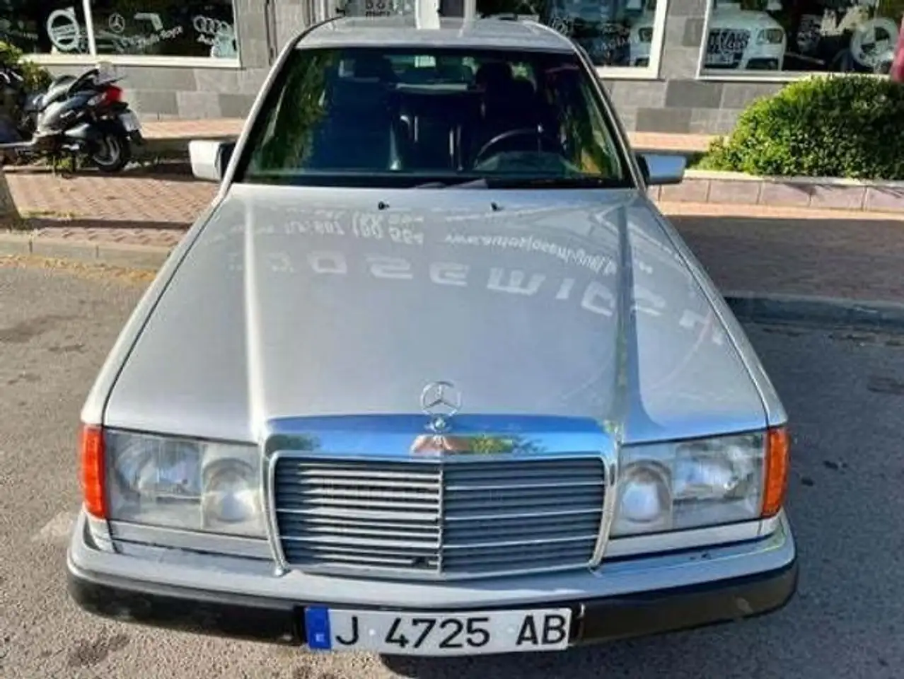 Mercedes-Benz E 300 D Turbo 4Matic, foto 4