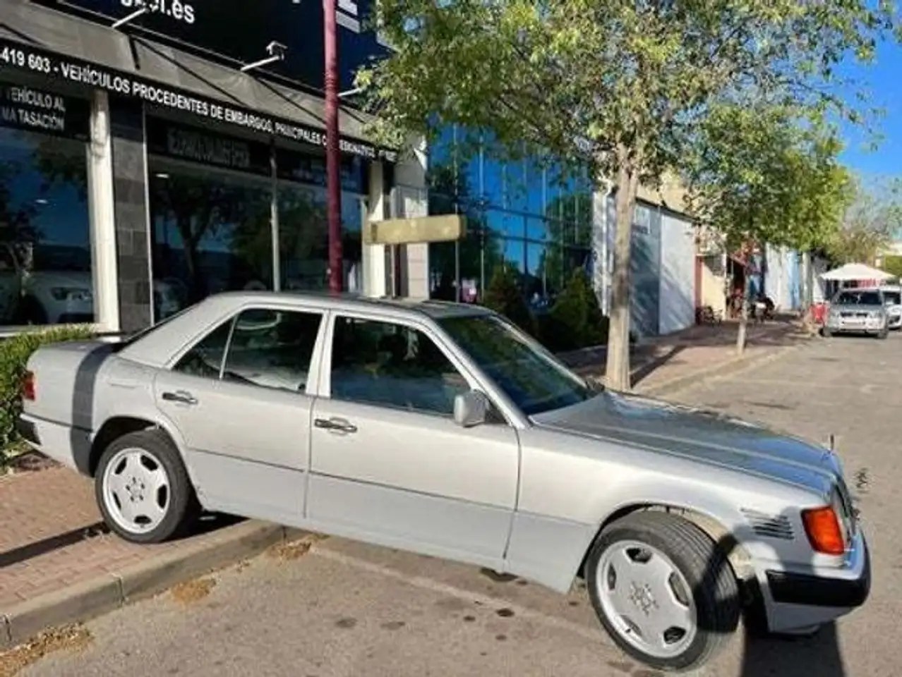 Mercedes-Benz E 300 D Turbo 4Matic, foto 5