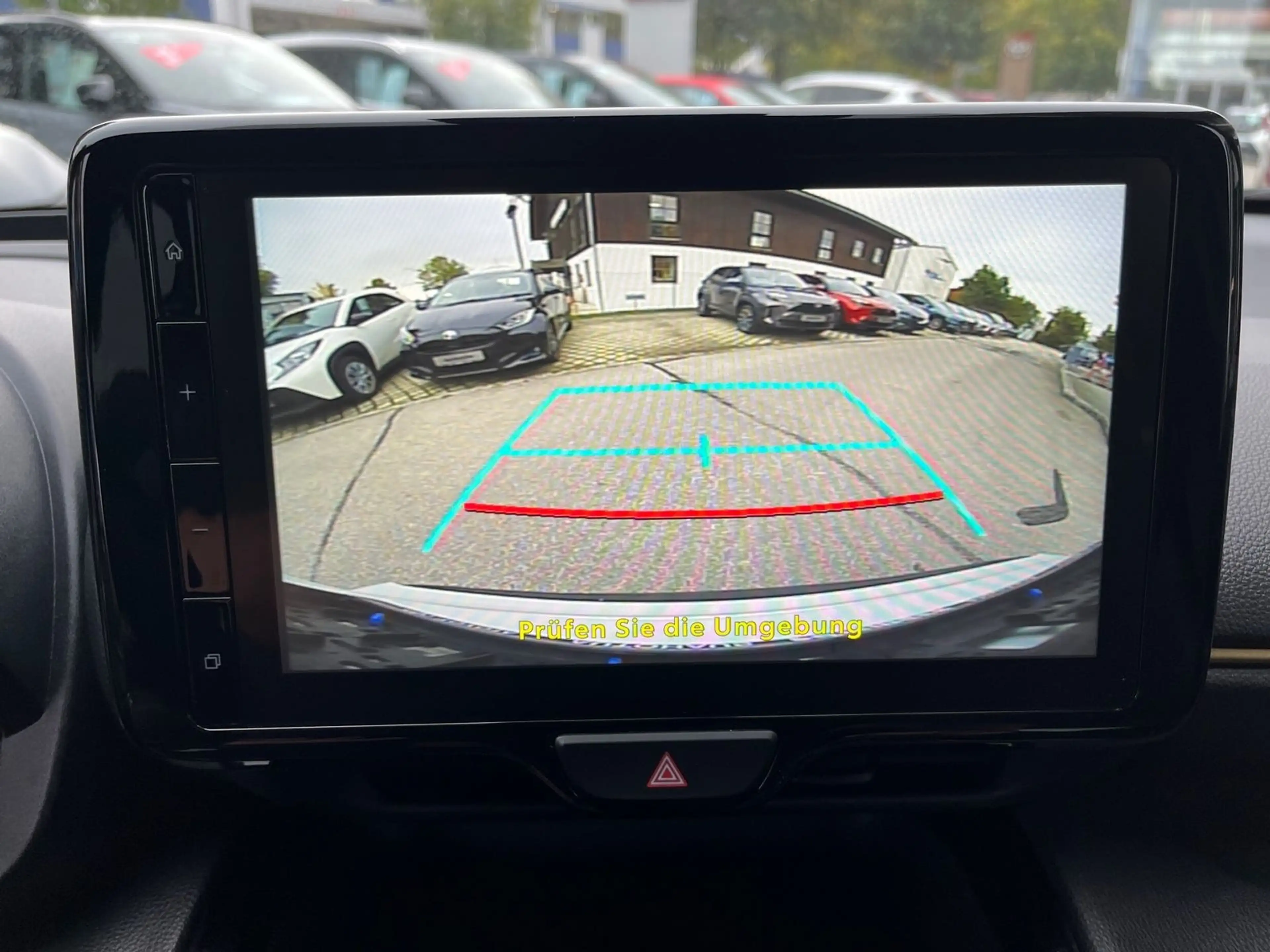 Toyota Yaris Cross 1.5Hybrid AWD-i Adventure,Matrix,HUD — photo 13