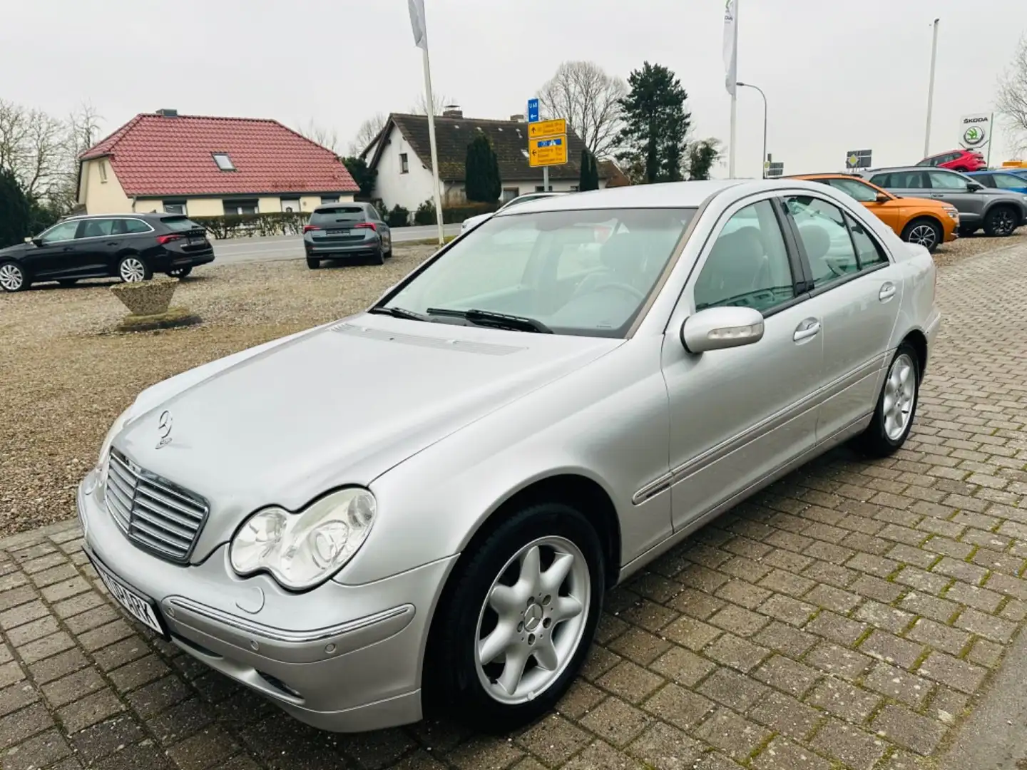 Mercedes-Benz C 240 C -Klasse Lim. 4Matic*ALLRAD*AUTOMATIK* Argintiu - 1