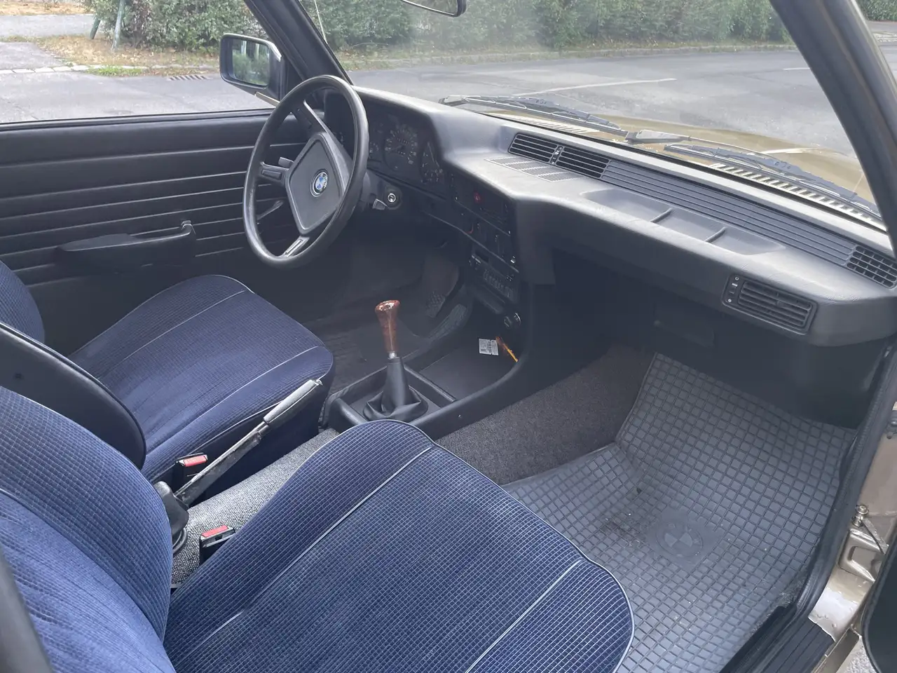 BMW 315 (E21), foto 6