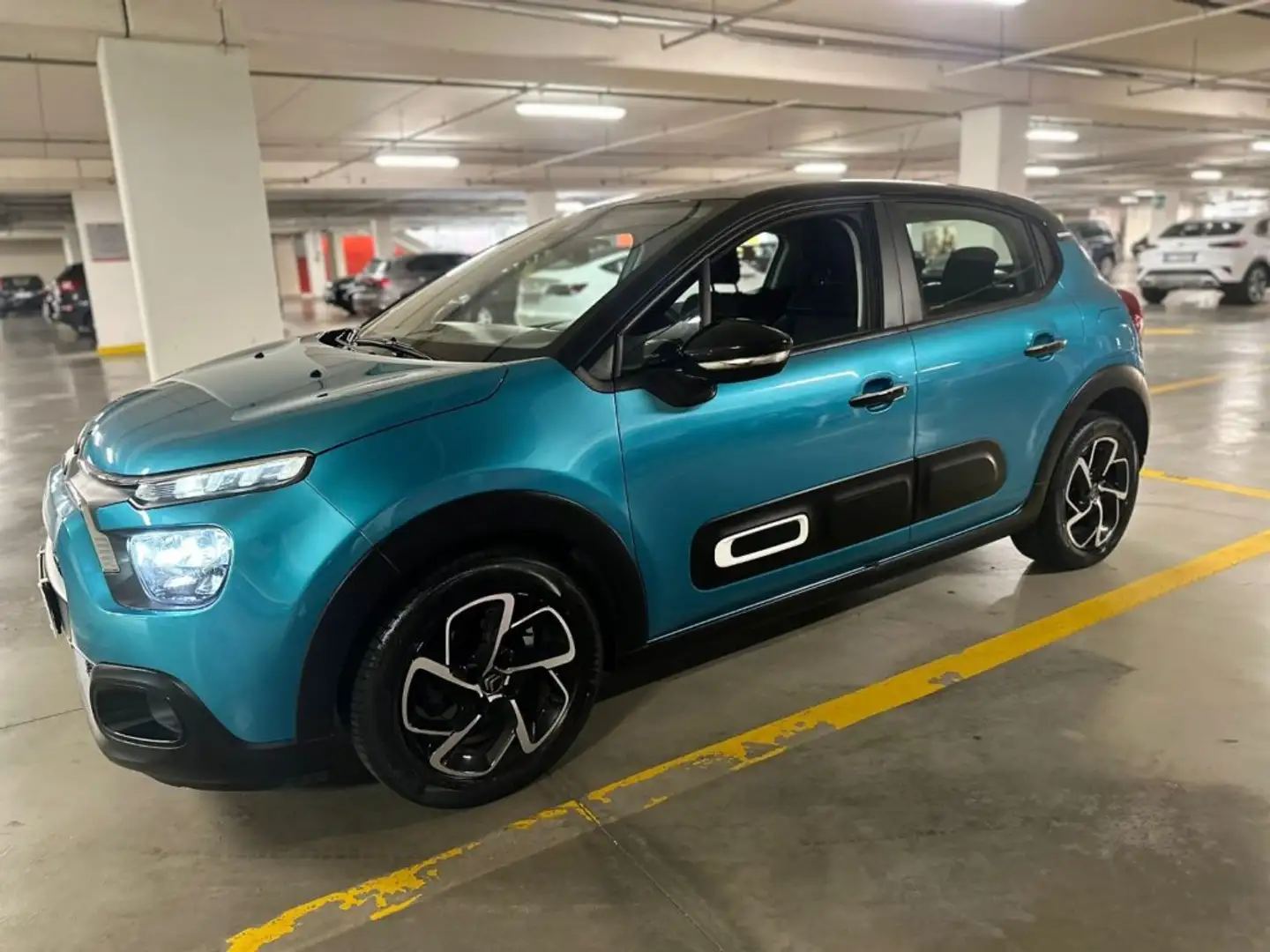 Citroen C3 PureTech 83 S&S Shine Bleu - 2