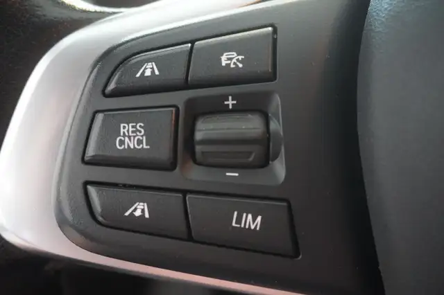 BMW X2 view 12