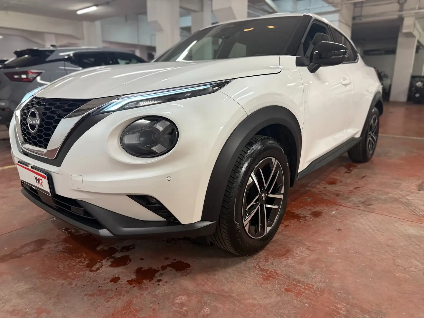 Nissan Juke Juke 1.0 dig-t N-Connecta 114cv VARIE UNITà Bianco - 1
