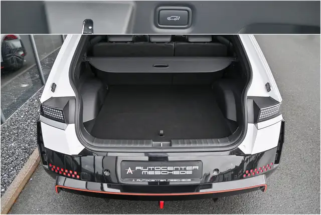 Hyundai Ioniq 5 view 8