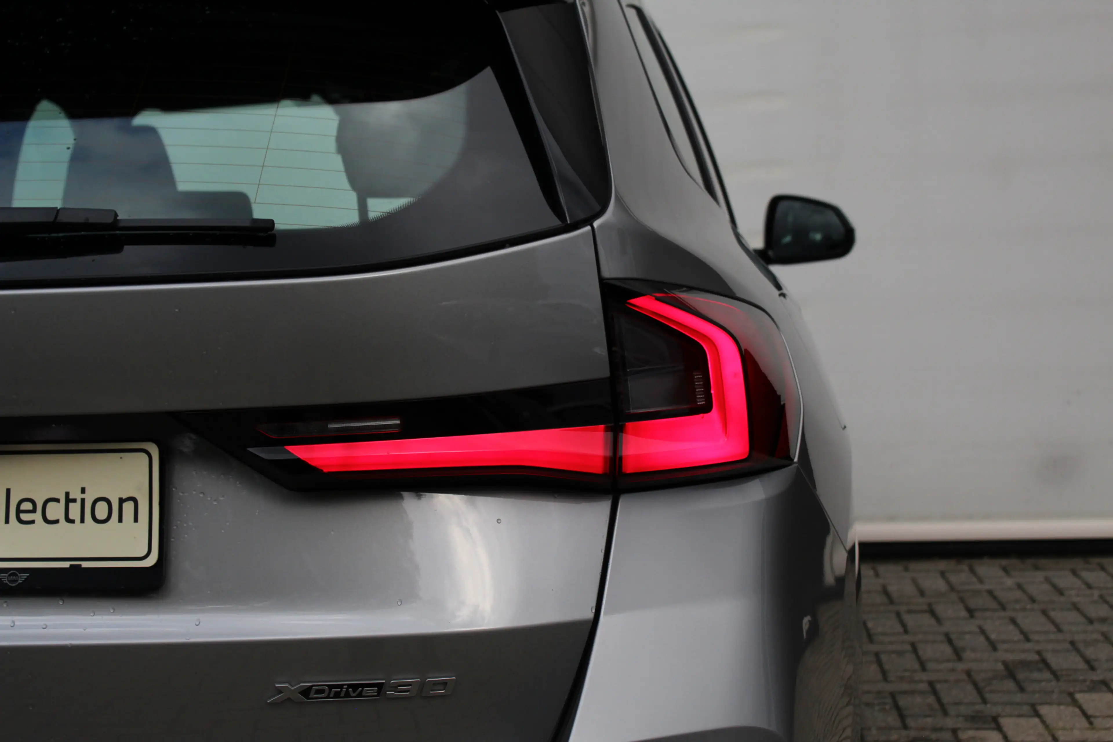 BMW iX1 xDrive30 M Sport / Sportstoelen / Comfort Access / — photo 15