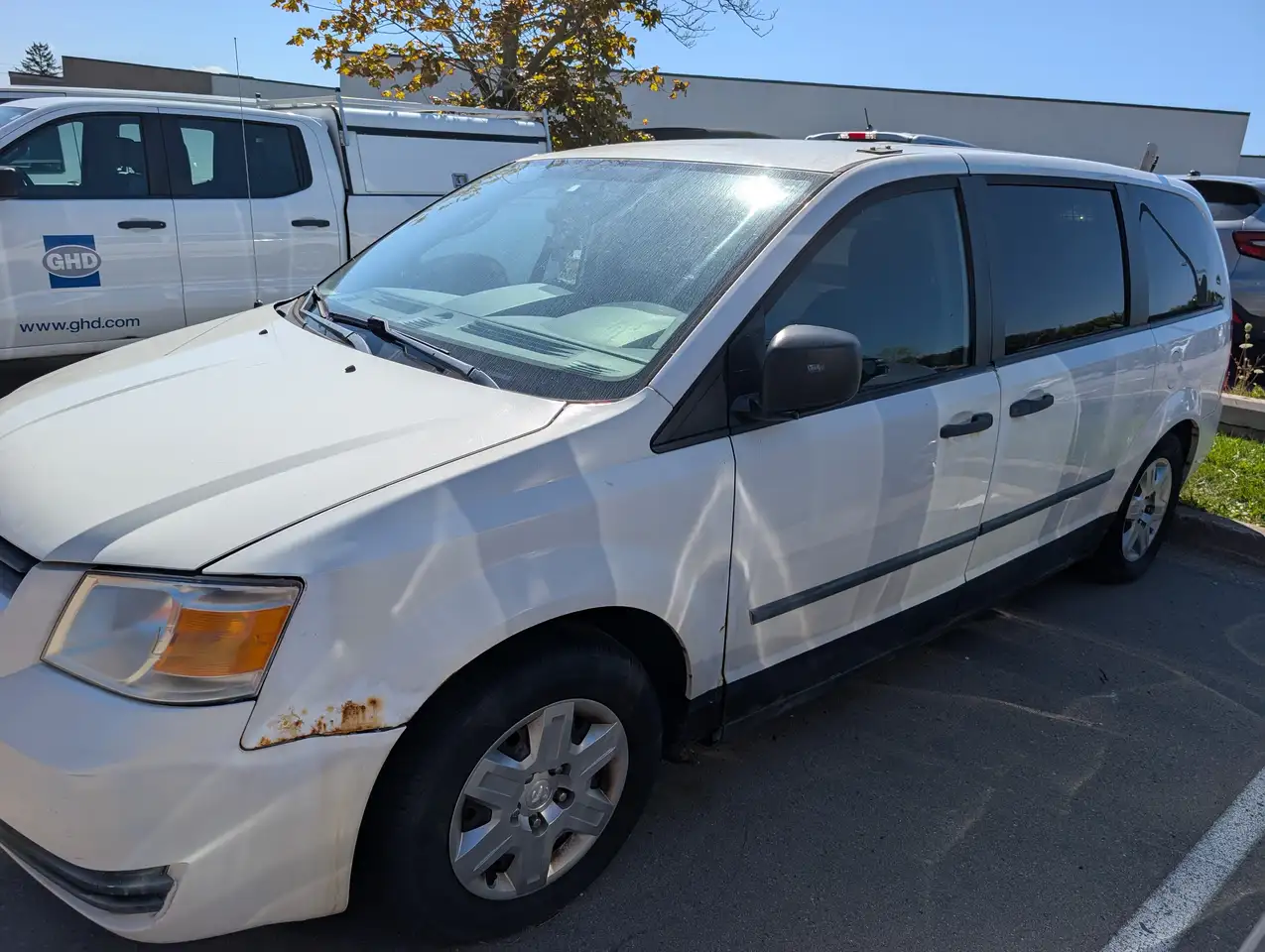 Dodge Grand Caravan photo Dodge Grand Caravan