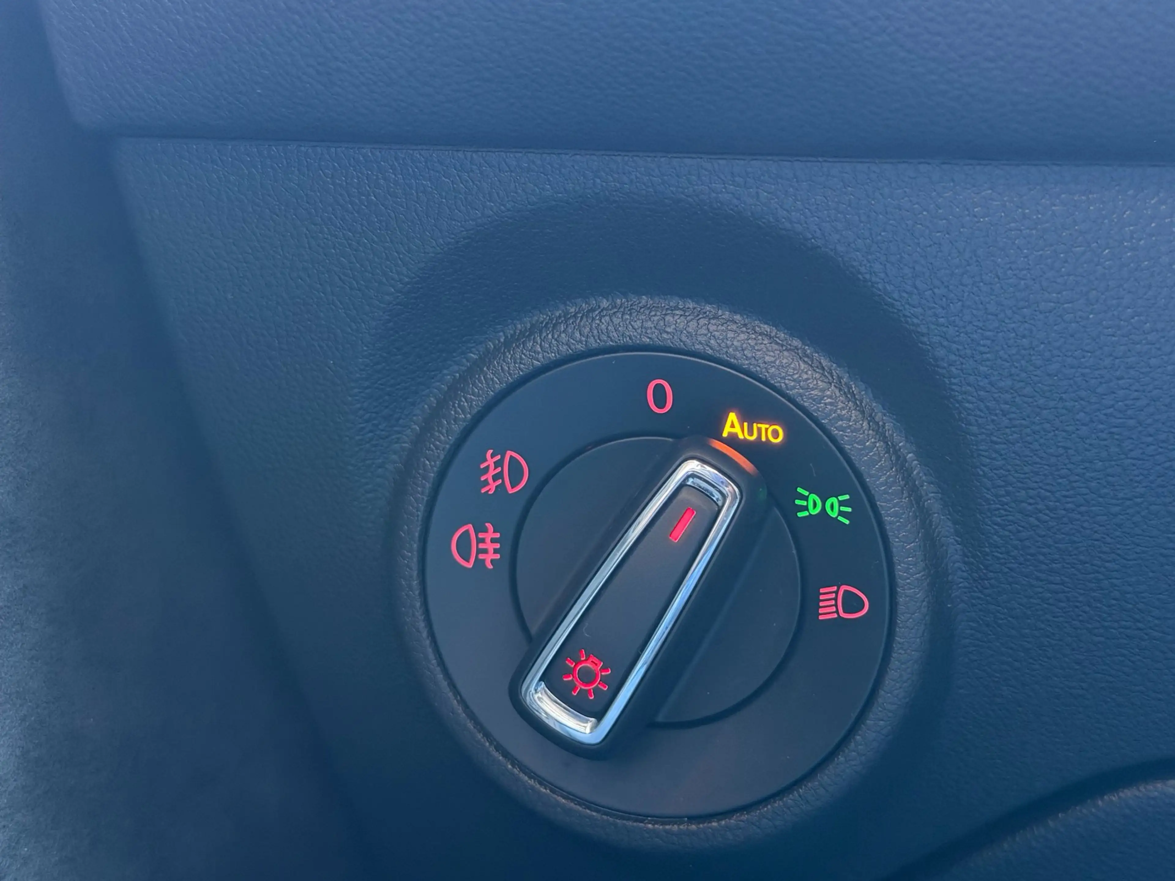 SEAT Leon ST 2.0 TSI 4DRIVE CUPRA 300|Pano|Keyless|Camera — photo 33