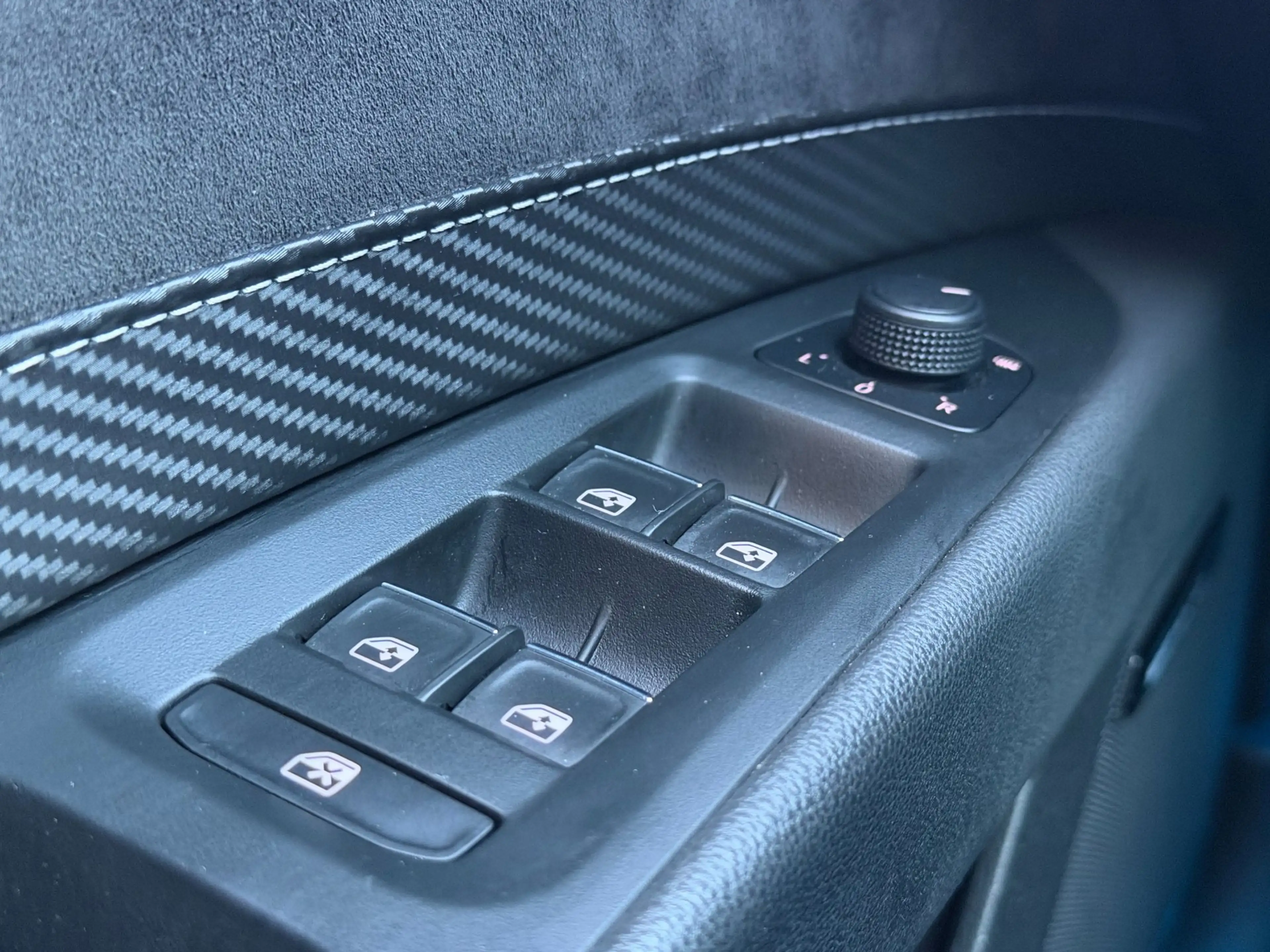 SEAT Leon ST 2.0 TSI 4DRIVE CUPRA 300|Pano|Keyless|Camera — photo 34