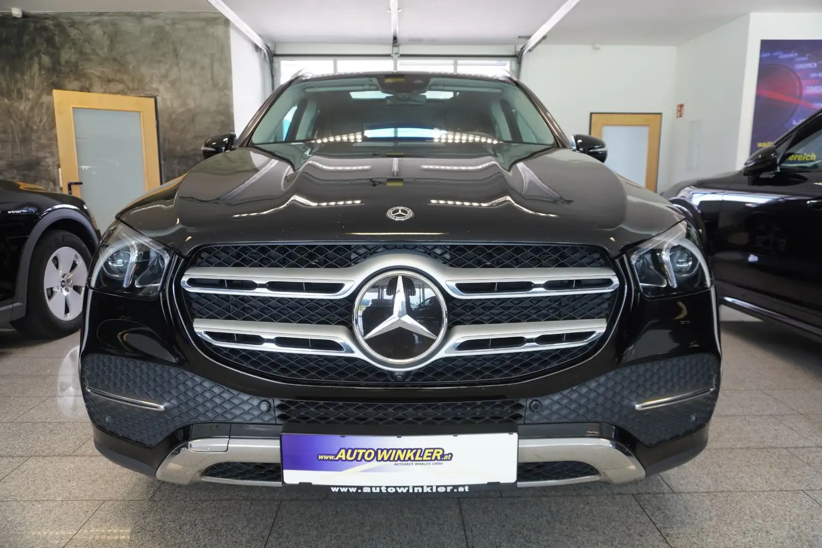 Mercedes-Benz GLE 350 GLE-Klasse GLE 350 de 4Matic PHEV/LED/AHV/Panorama Schwarz - 2