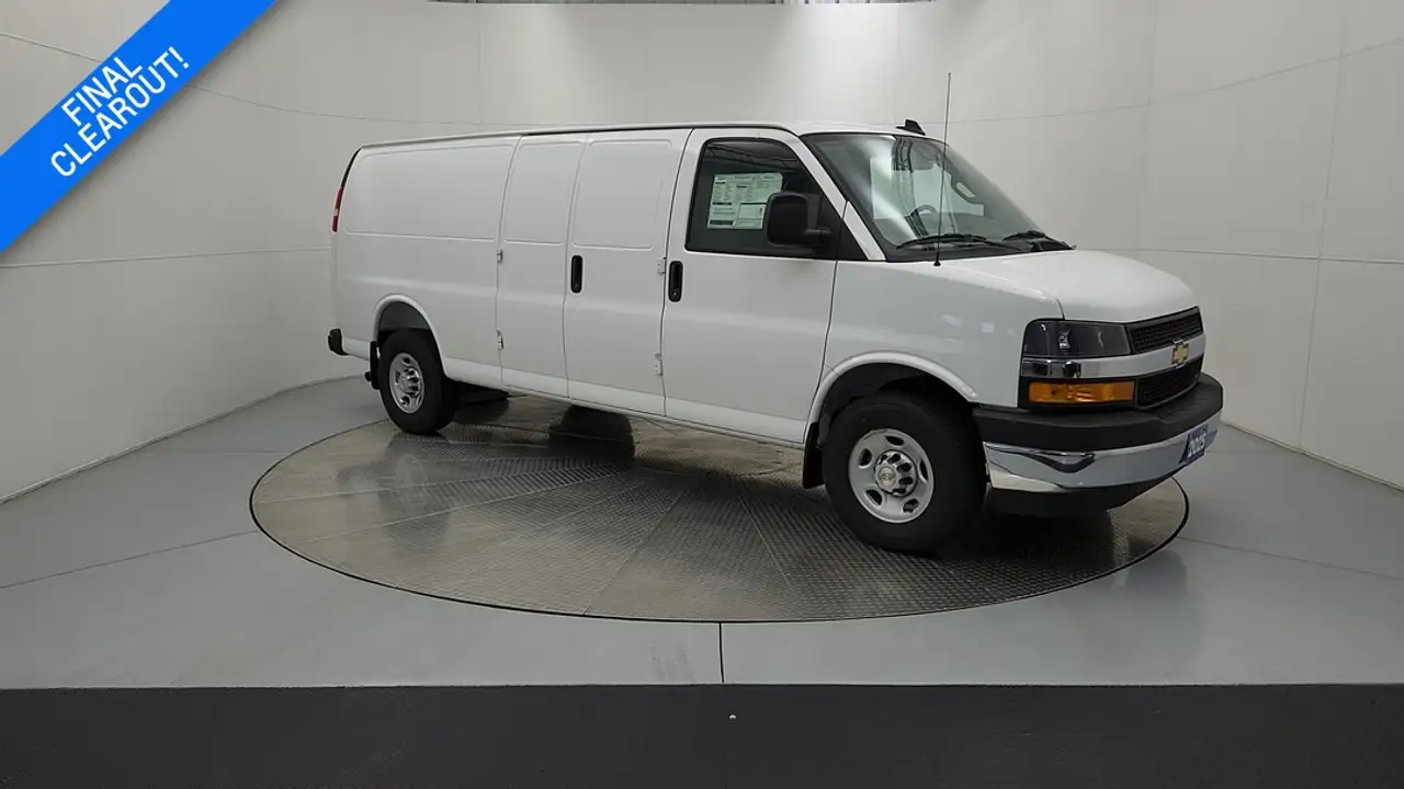 Chevrolet Express 3500 снимка Chevrolet Express 3500