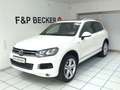 Volkswagen Touareg 3.0 V6 TDI Blue Motion R LINE 2.Hand Scheckheft Blanco - thumbnail 1