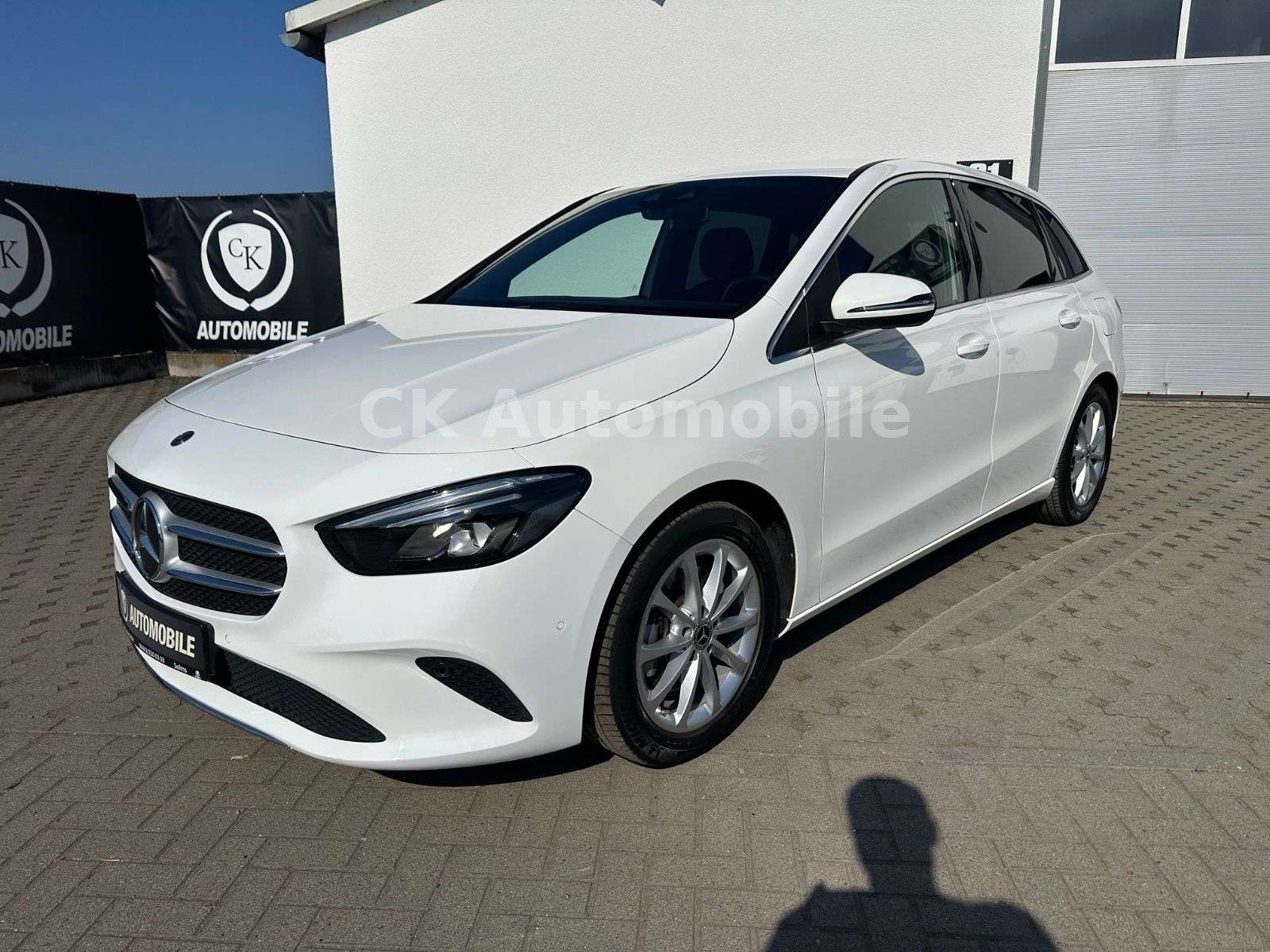 Second hand Mercedes Benz B-Class 220