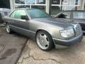 Mercedes-Benz Baureihe 124 CE-Klasse 300 CE Grau - thumbnail 2