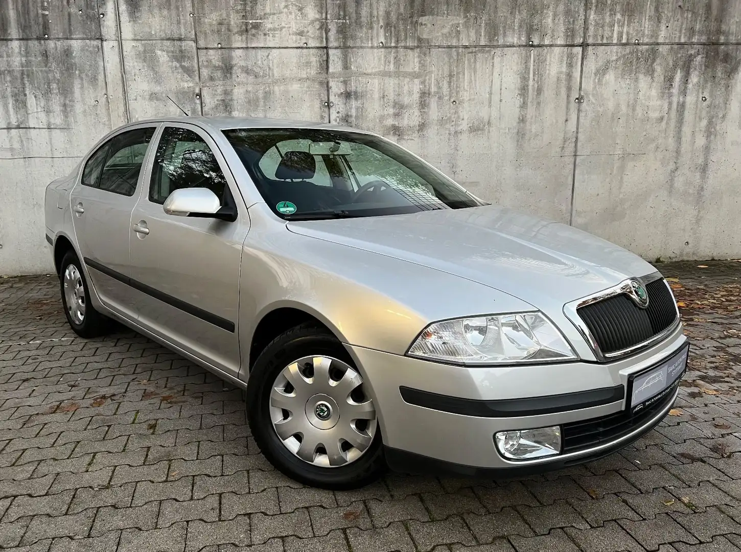 Skoda Octavia 1.9 TDI PD Ambiente Limo.*Klima*2.Hand* Argent - 1
