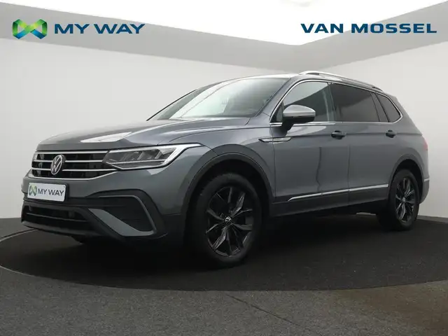 Volkswagen Tiguan Allspace Tiguan Allspace (7p) 1.5TSI Life 150PK *AUTOMAAT*7-ZIT*APP CONNECT*ZETELVERWARMING*BLTH*ADAPTIVE CRUISE*DIGITAL DASHBOARD