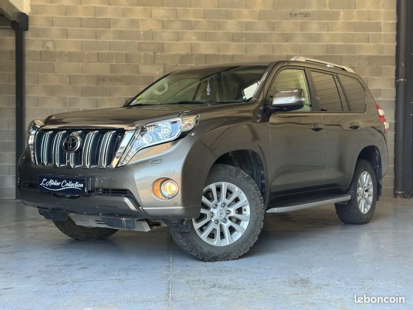 Toyota Land Cruiser 2.8 D4D TO ouvrant toutes options GARANTIE 12 MOIS Gris - 1