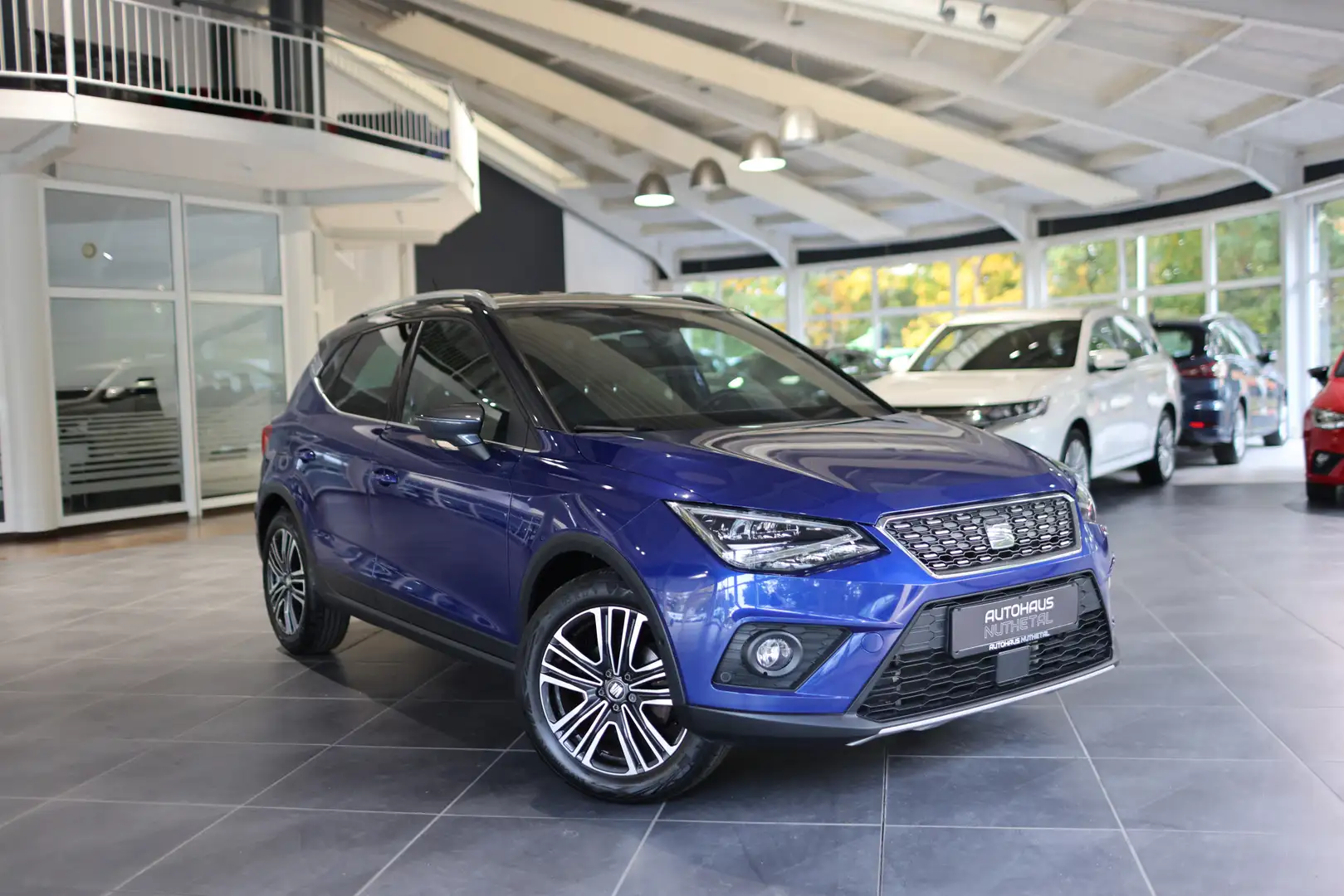 SEAT Arona 1,0 TSI XCELLENCE RÜCKFAHRKAMERA   ACC Blau - 1