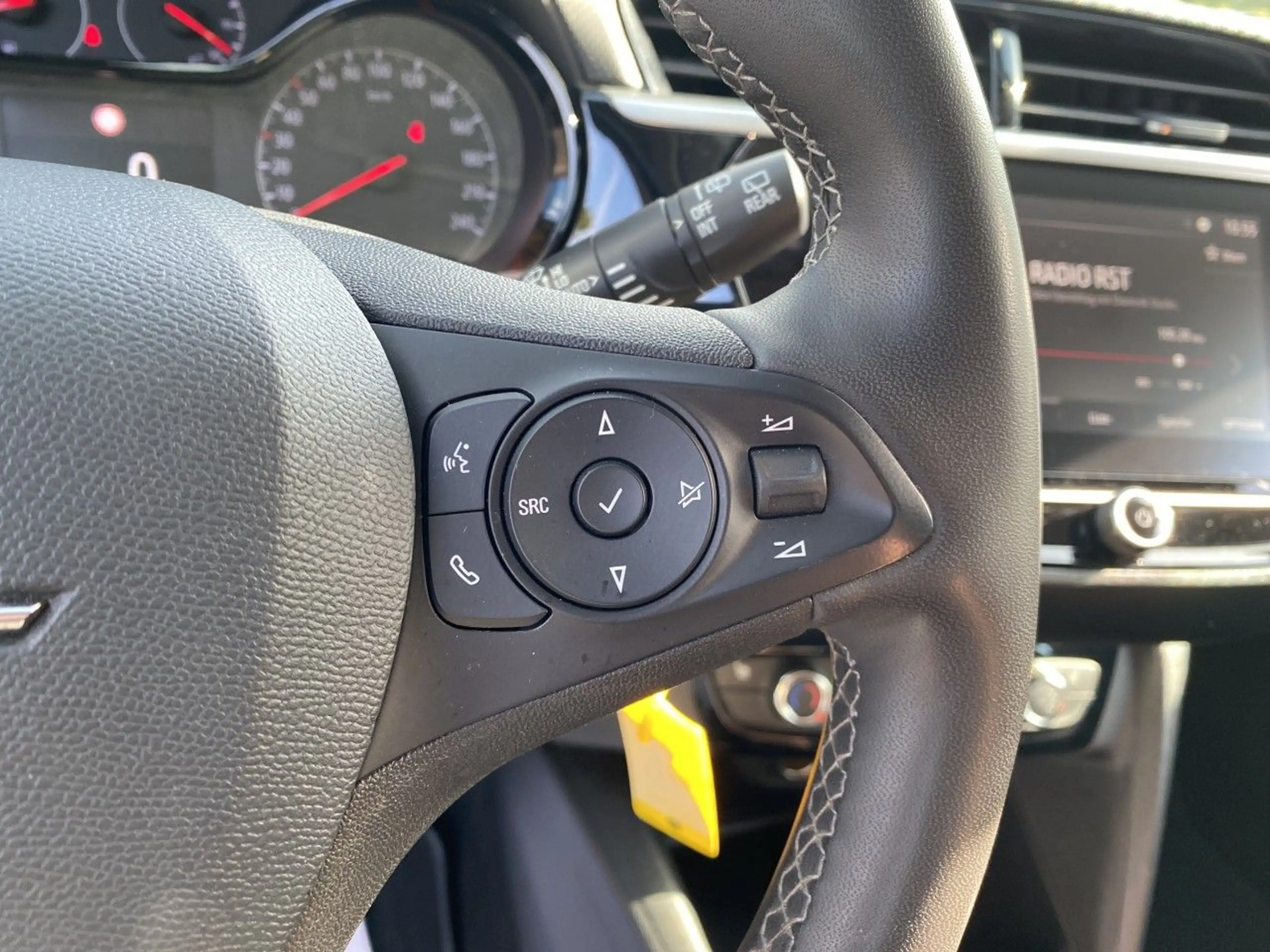 Opel Corsa F Elegance, R-Kamera,PDC,Sitzh.,GJR,uvm... — photo 15
