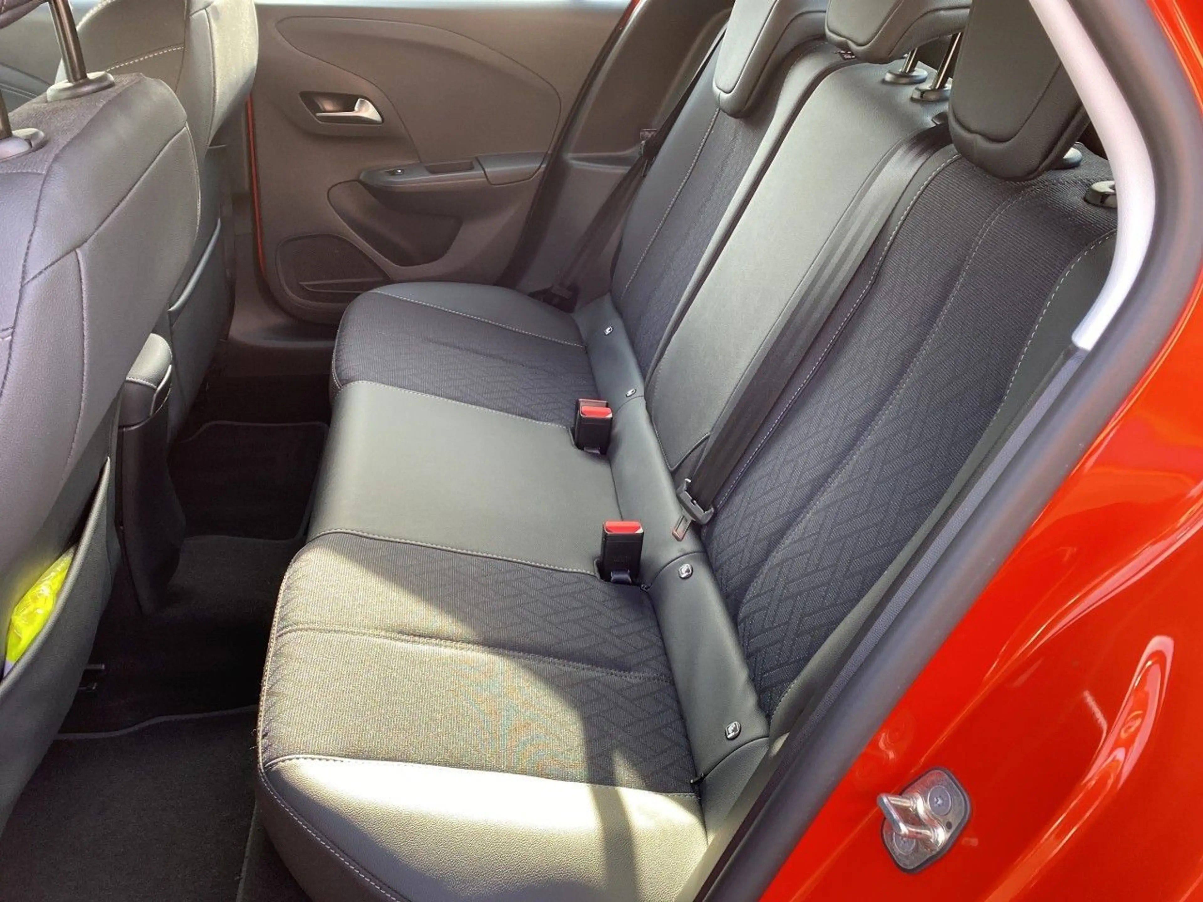 Opel Corsa F Elegance, R-Kamera,PDC,Sitzh.,GJR,uvm... — photo 10