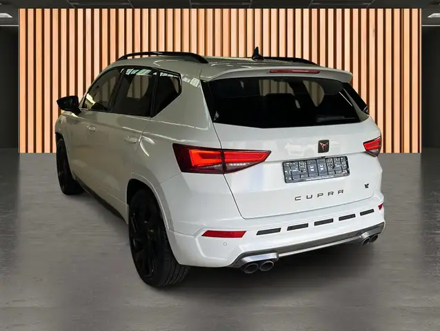 Cupra Ateca view 5