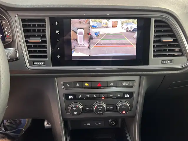 Cupra Ateca view 11
