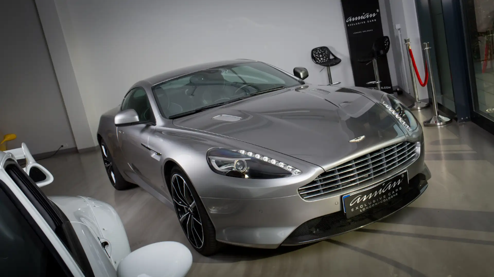 Aston Martin DB9 GT * James Bond 007 Edition * 1 of 150 * Grey - 1