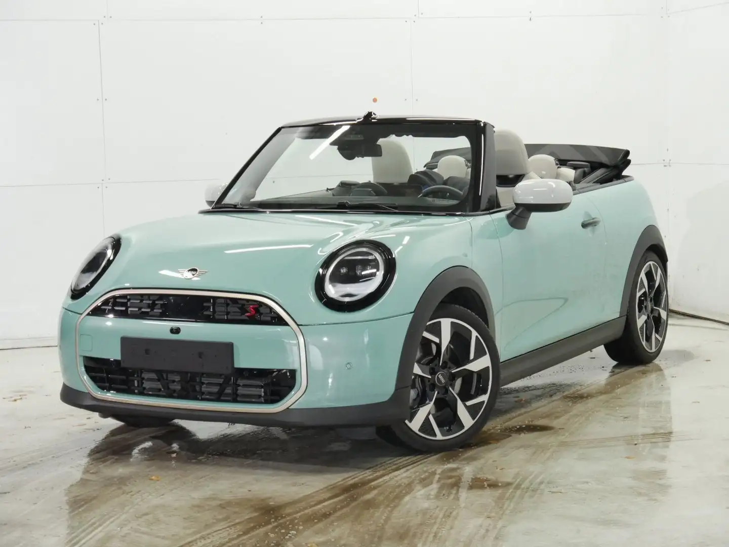 MINI Cooper S Cabrio Cooper S Cabrio Aut. Favoured XL H&K 18" Sofort Grün - 1