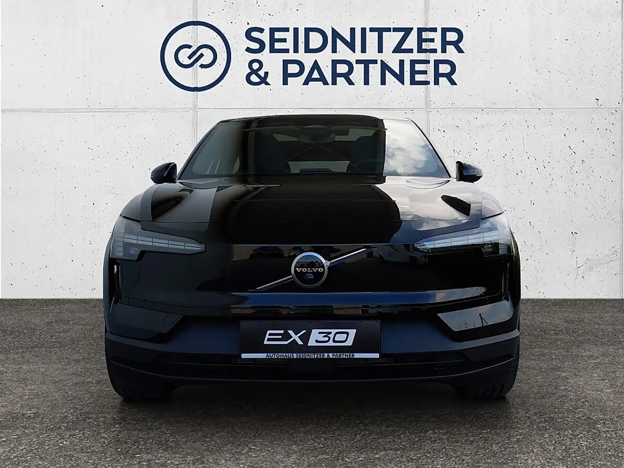 Volvo EX30 2026