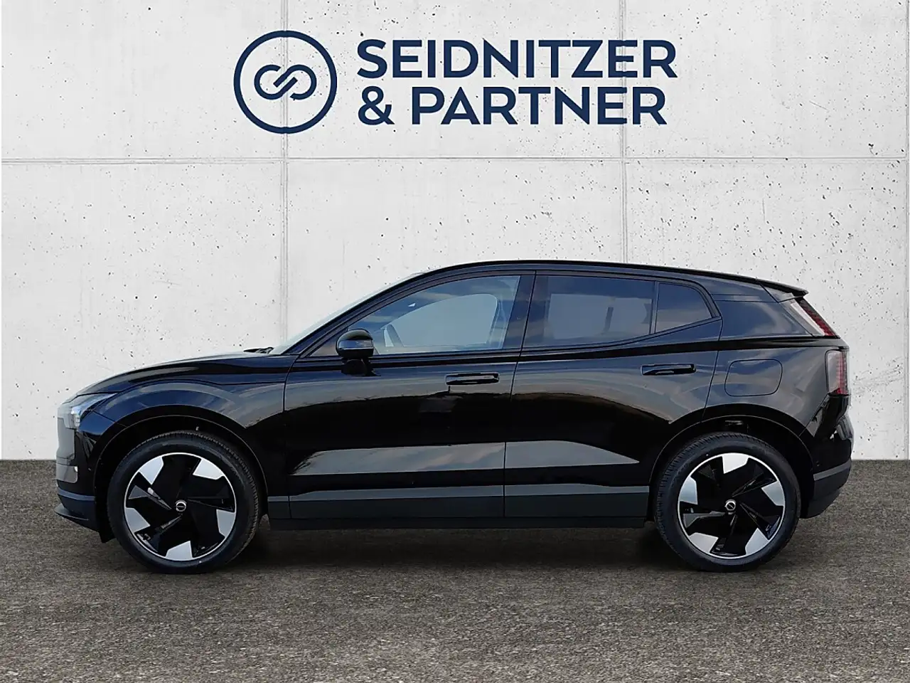 Volvo EX30 2026