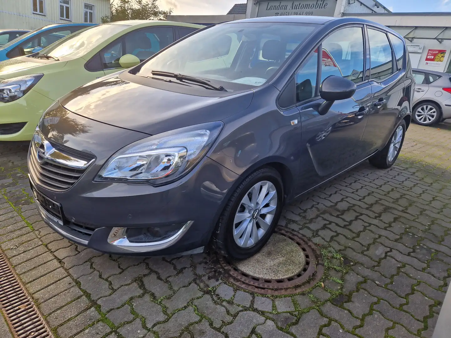 Opel Meriva 1.4 Automatik Style , Sitz+Lenkradheizung , Klima Grijs - 1