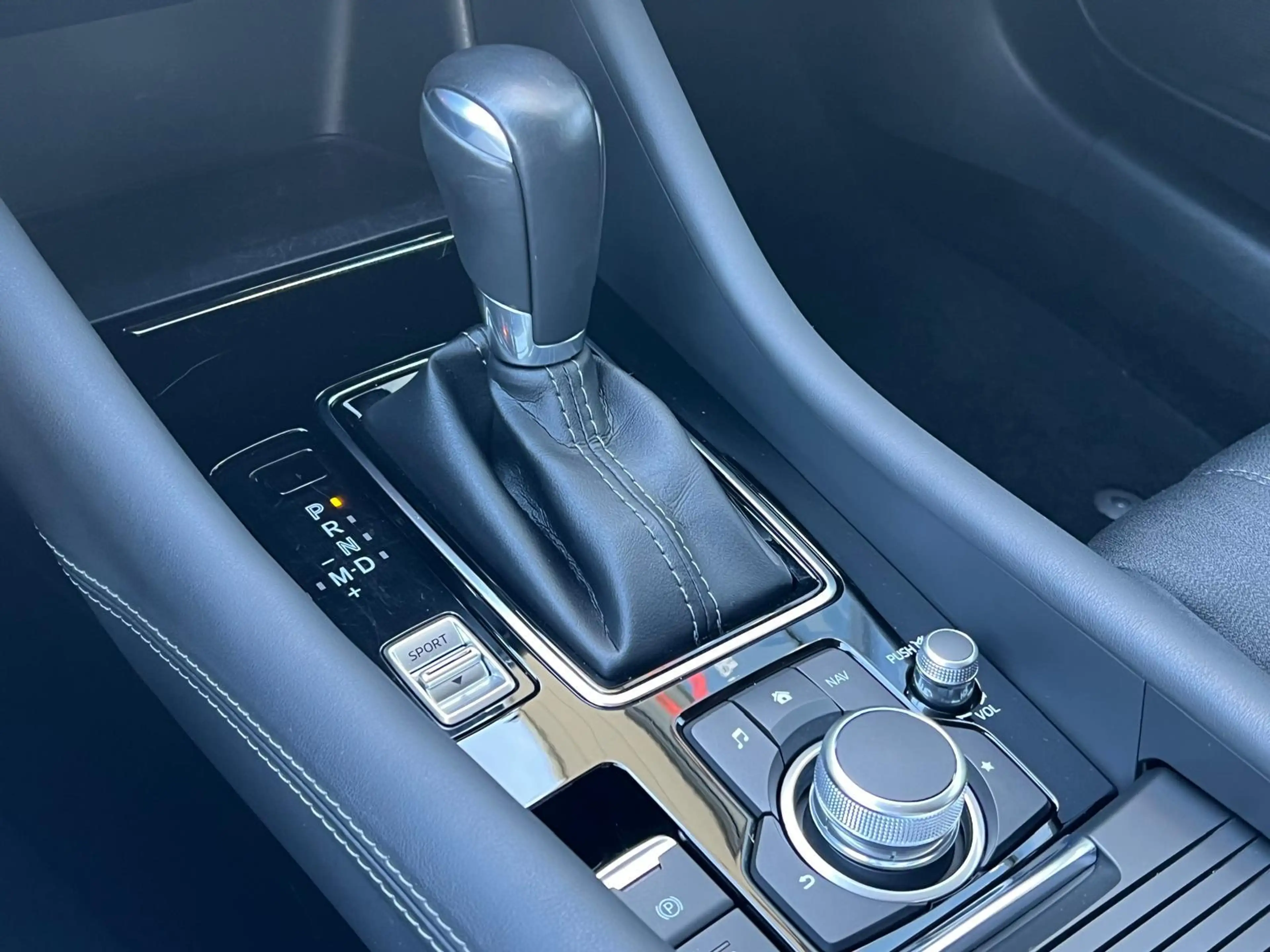 Mazda 6 Sportbreak 2.0 SkyActiv-G 165 Centre-Line AUTOMAAT — photo 23
