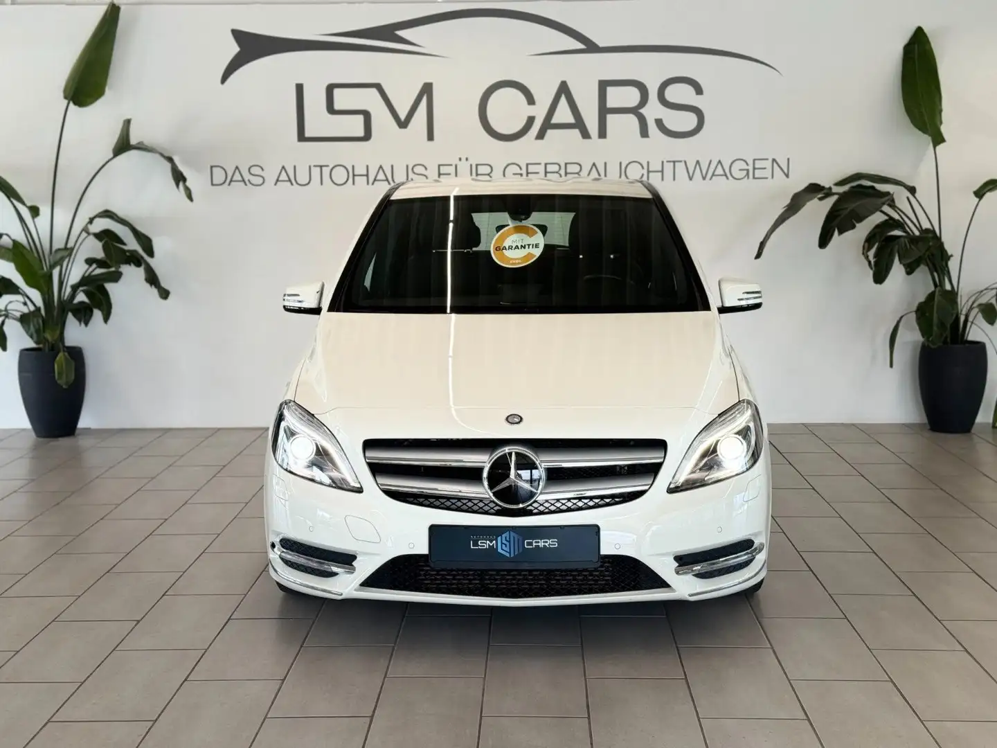 Mercedes-Benz B 180 1.Hand /12. Monate Garantie / HU/AU NEU Blanco - 2
