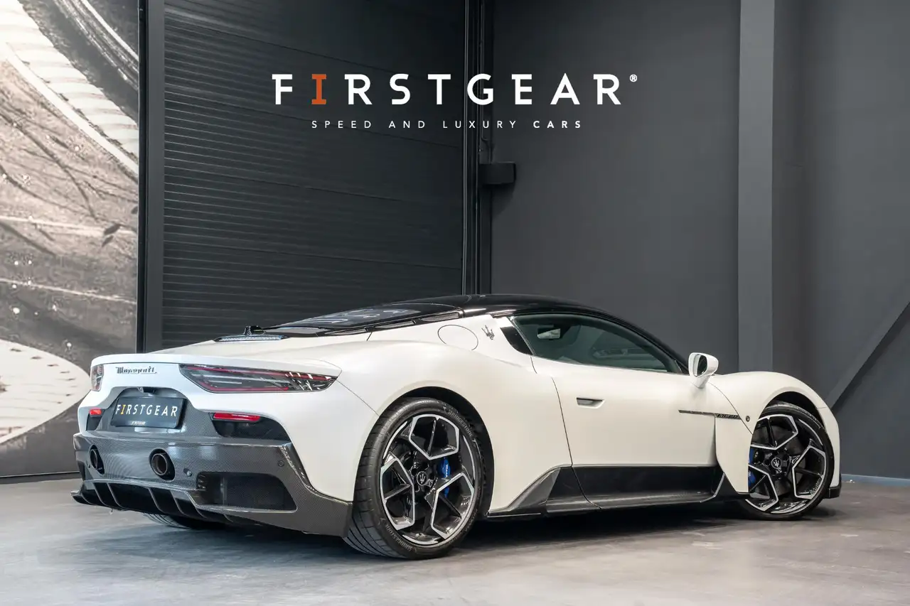 Maserati MC20 2021