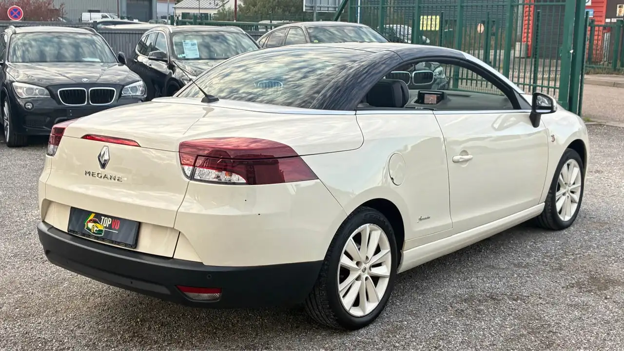Renault Megane Coupé-Cabriolet — photo 18