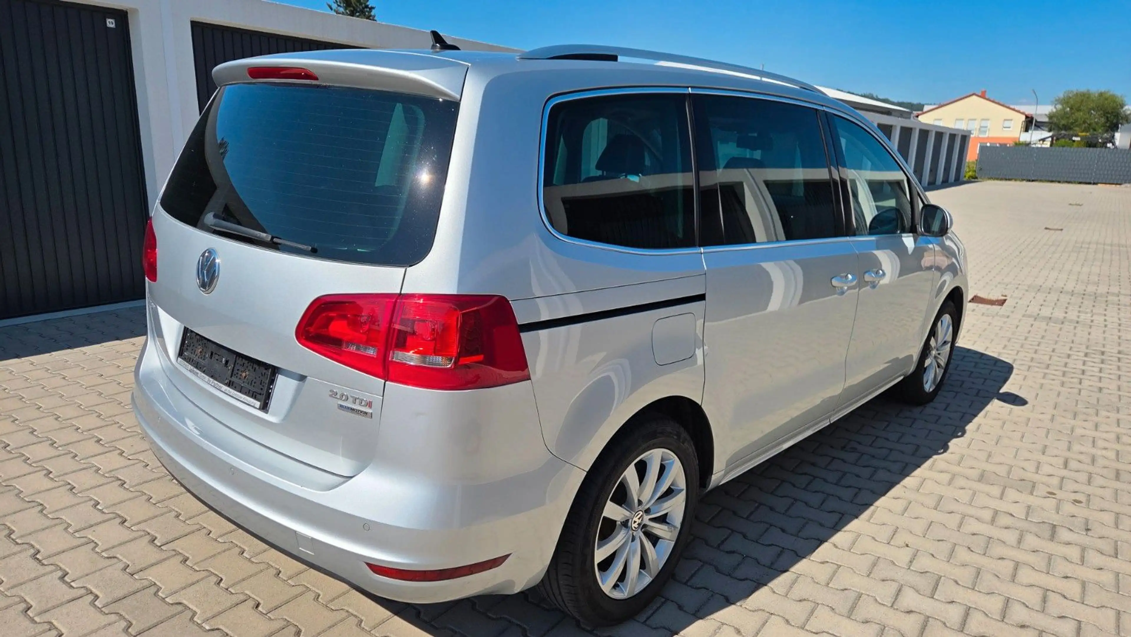 Volkswagen Sharan 2.0 TDI 125 KW Highline AHK — photo 4