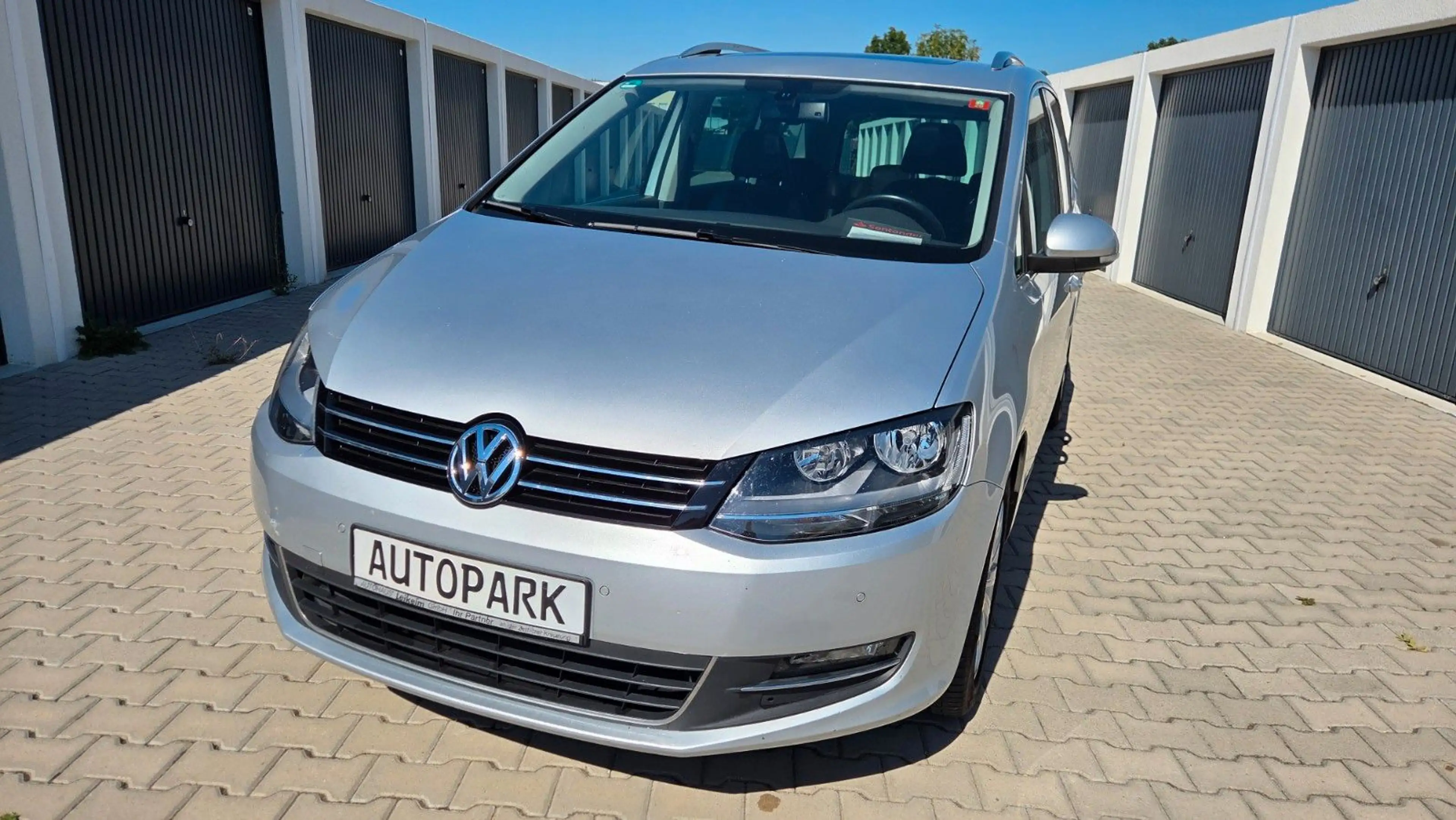 Volkswagen Sharan 2.0 TDI 125 KW Highline AHK — photo 7