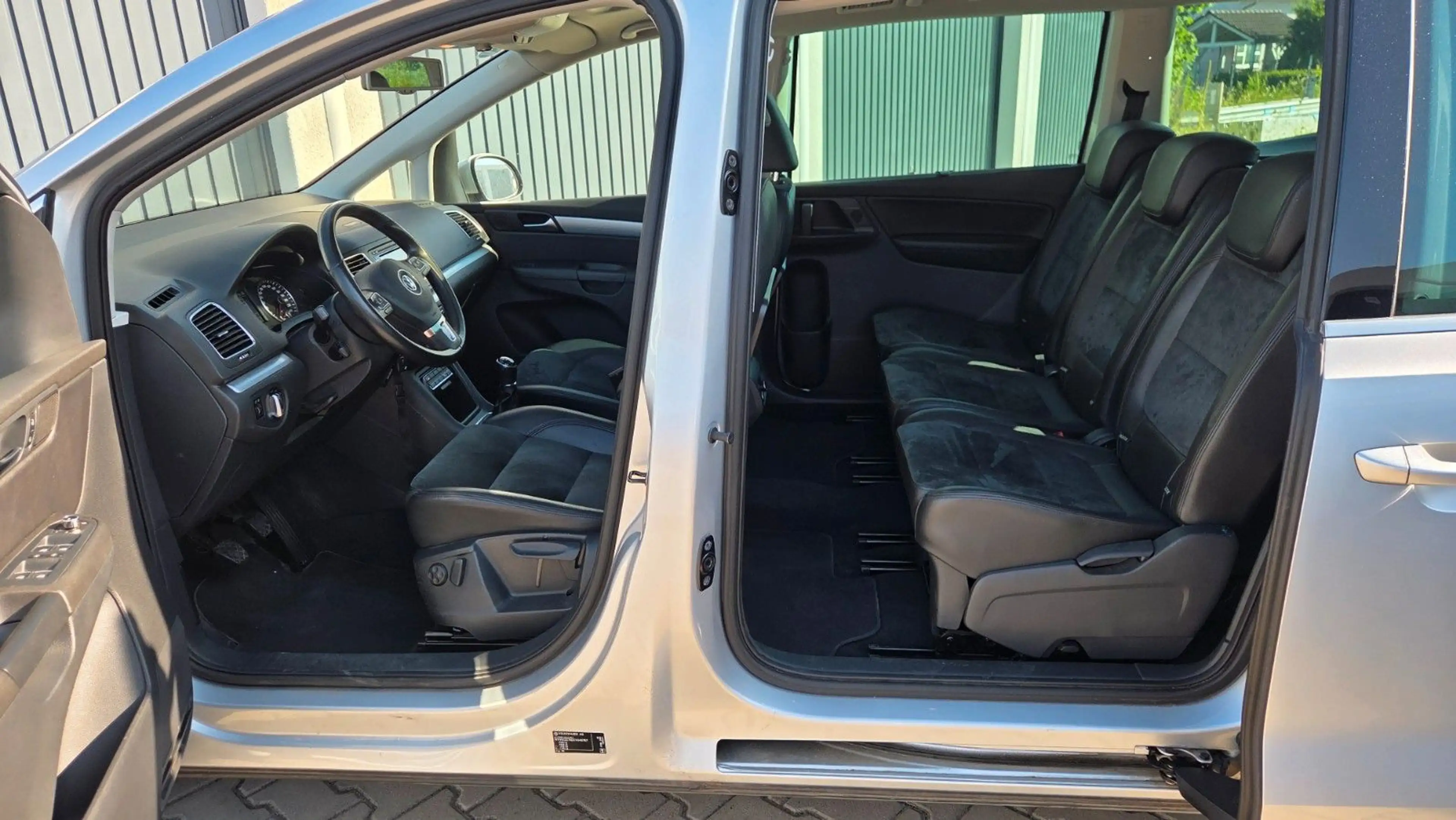 Volkswagen Sharan 2.0 TDI 125 KW Highline AHK — photo 14
