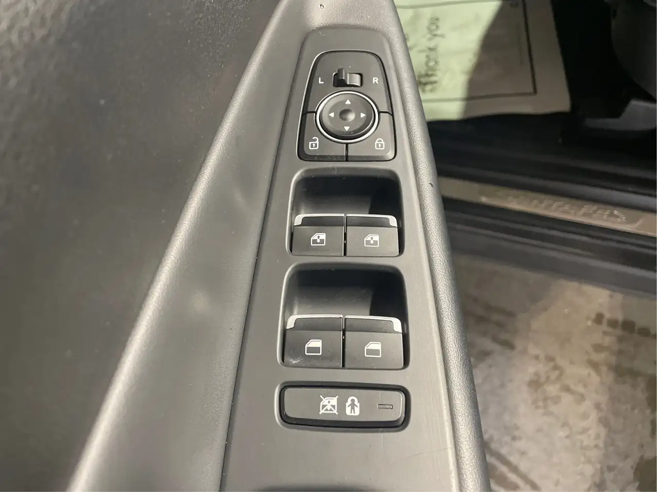 Hyundai SANTA FE снимка Hyundai SANTA FE
