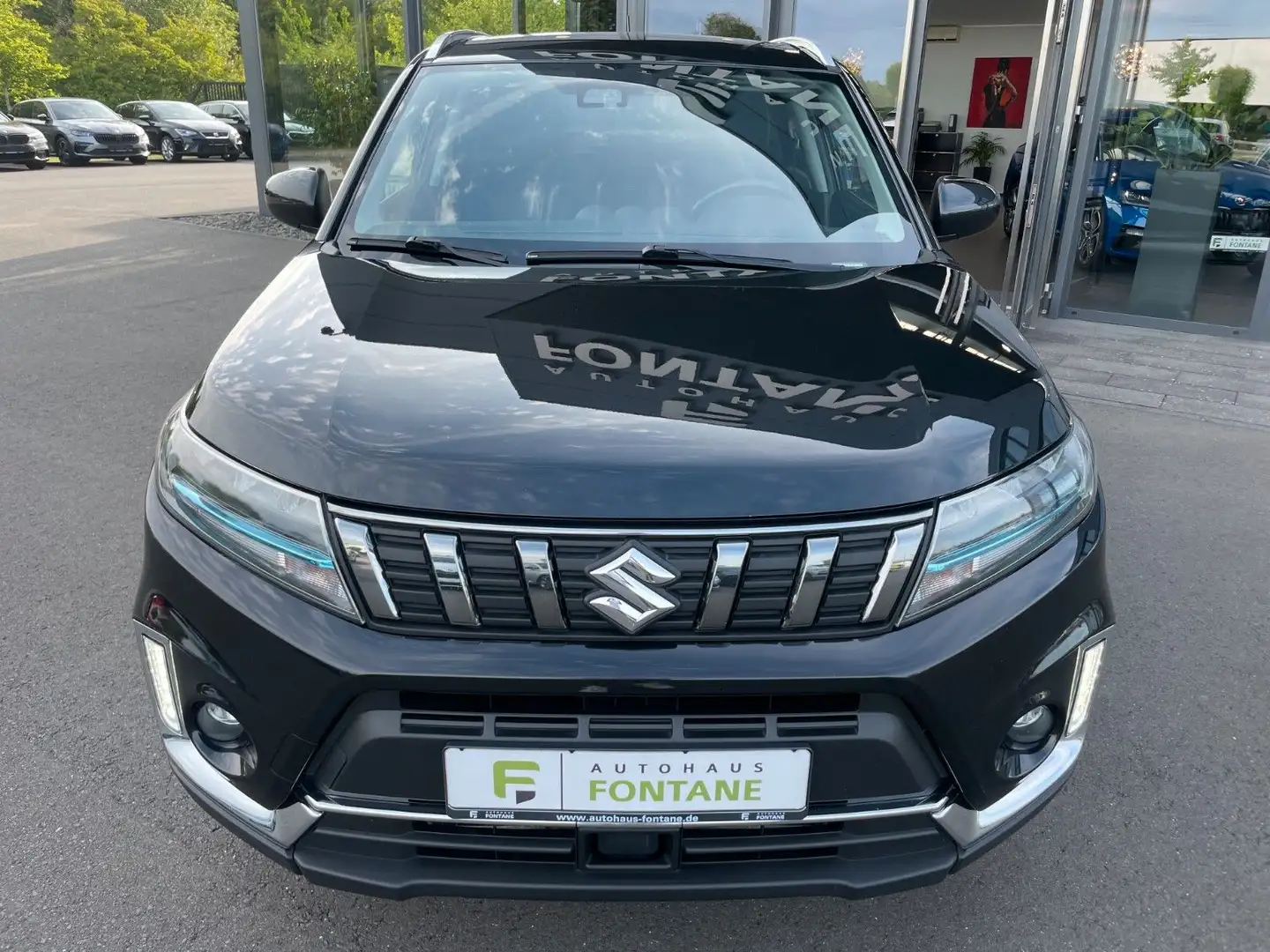 Suzuki Vitara 1.4 Mild-Hybrid Comfort+ 4x2 Schwarz - 2