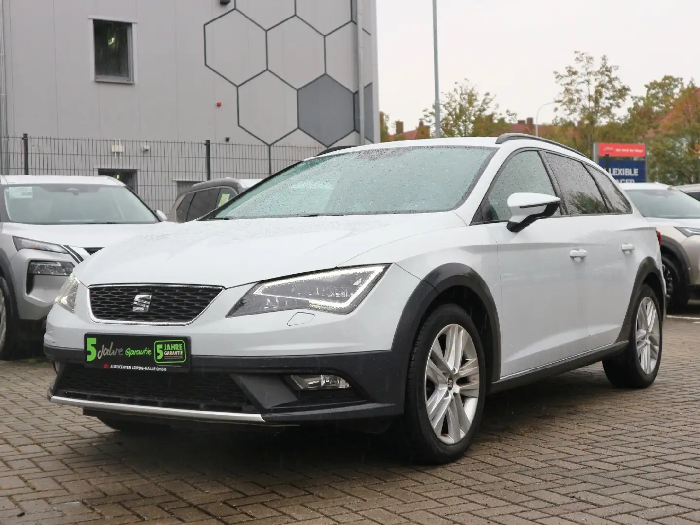 SEAT Leon 1.4 TSI ST X-Perience Navi LED LM Blanc - 2