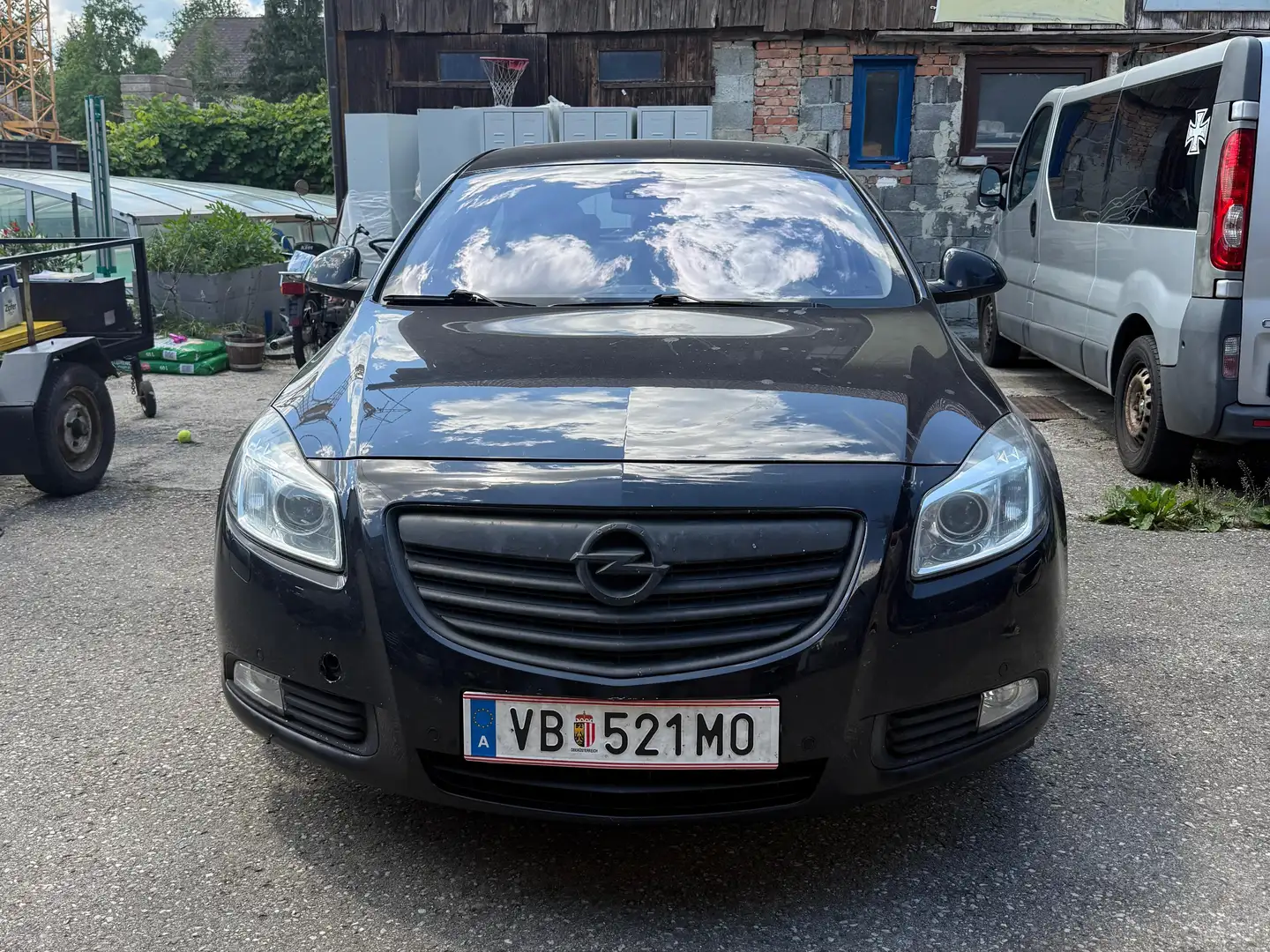 Opel Insignia Insignia 2,0 Turbo Cosmo Ecotec Allrad Aut. Cosmo Schwarz - 2