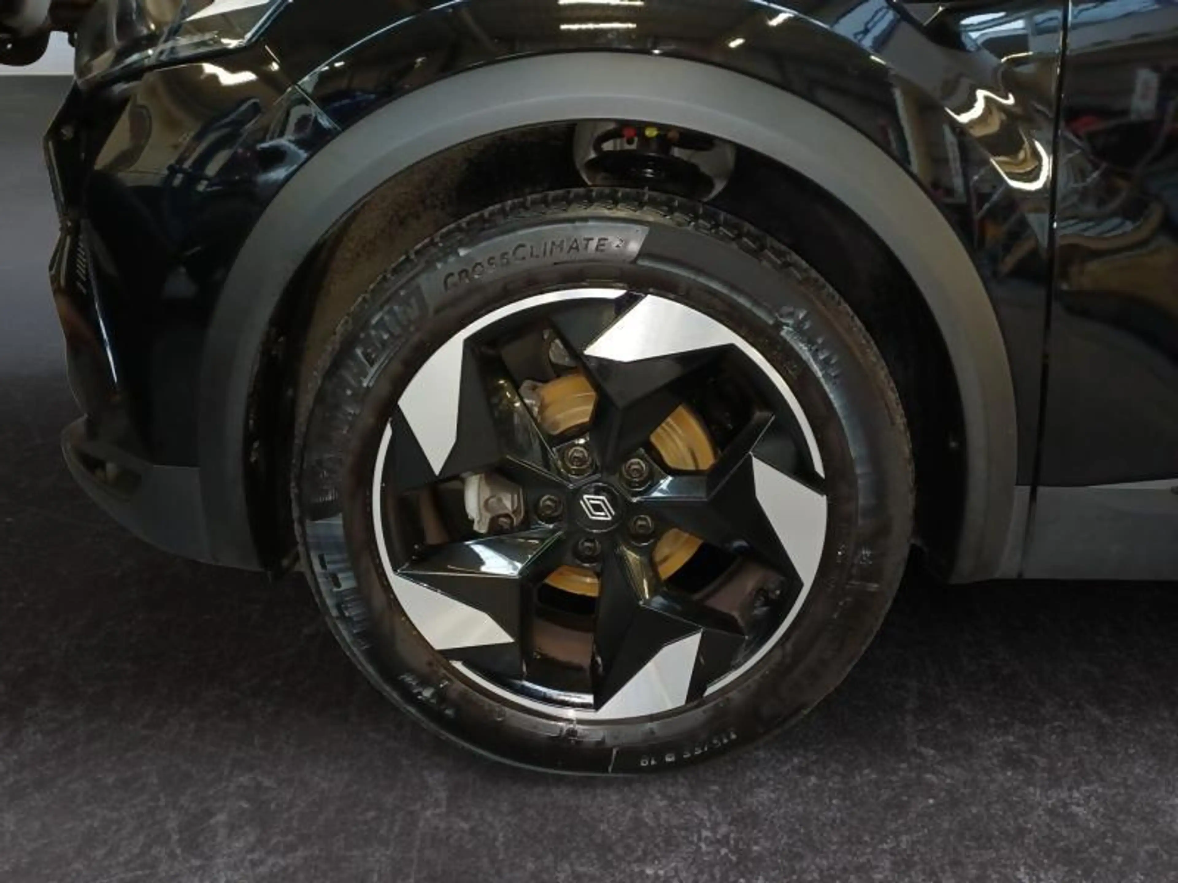 Renault Captur 1.0 TCe Techno 90 Hp — photo 12