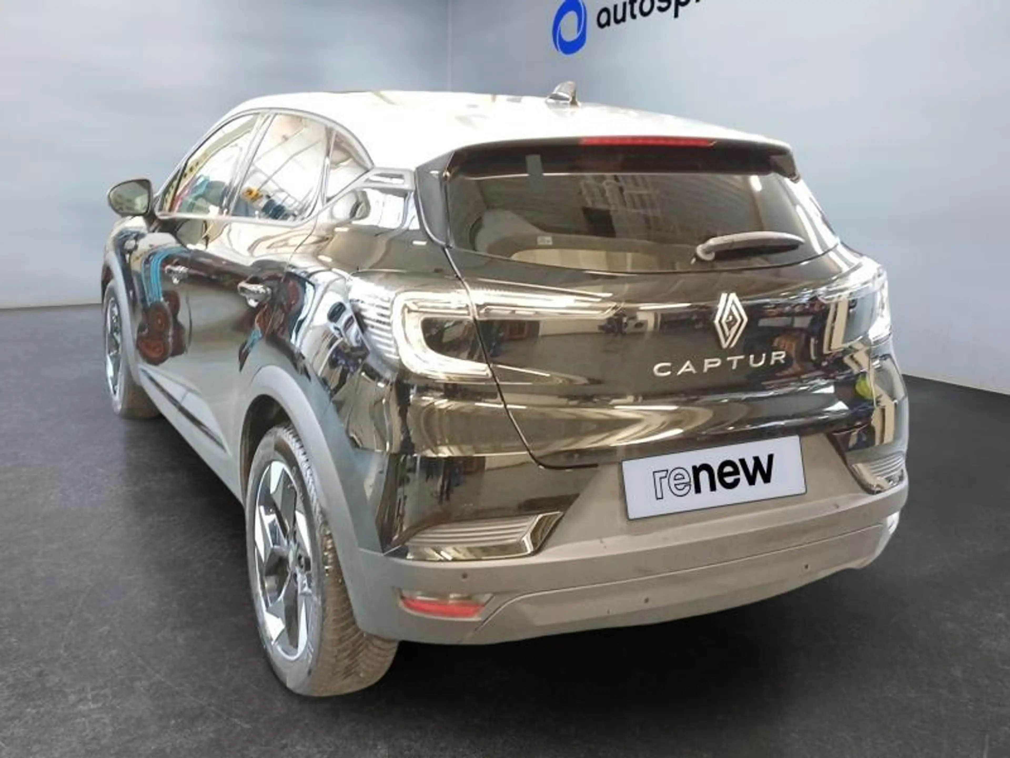 Renault Captur 1.0 TCe Techno 90 Hp — photo 8