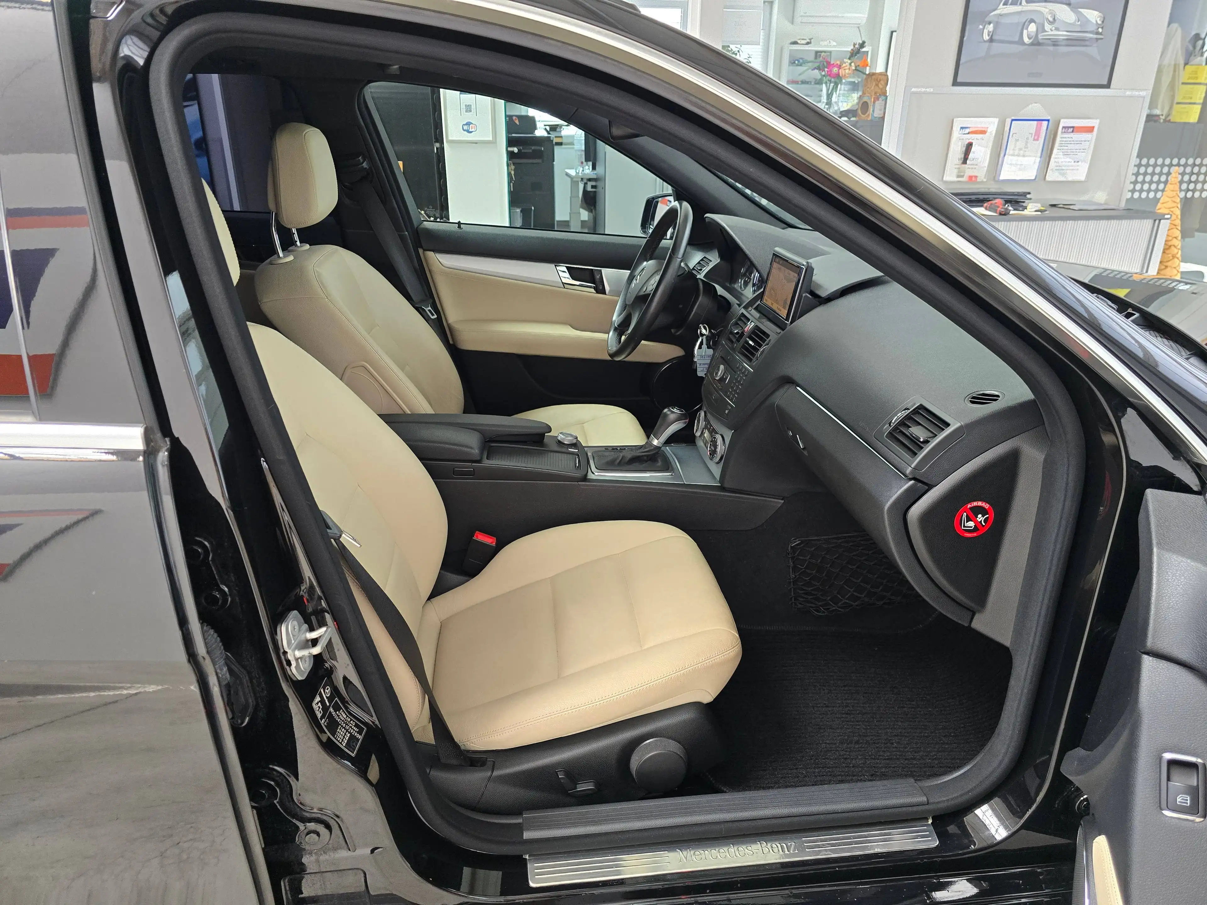 Mercedes-Benz C 350 C 350 T-Modell|Leder|Comand| — photo 9