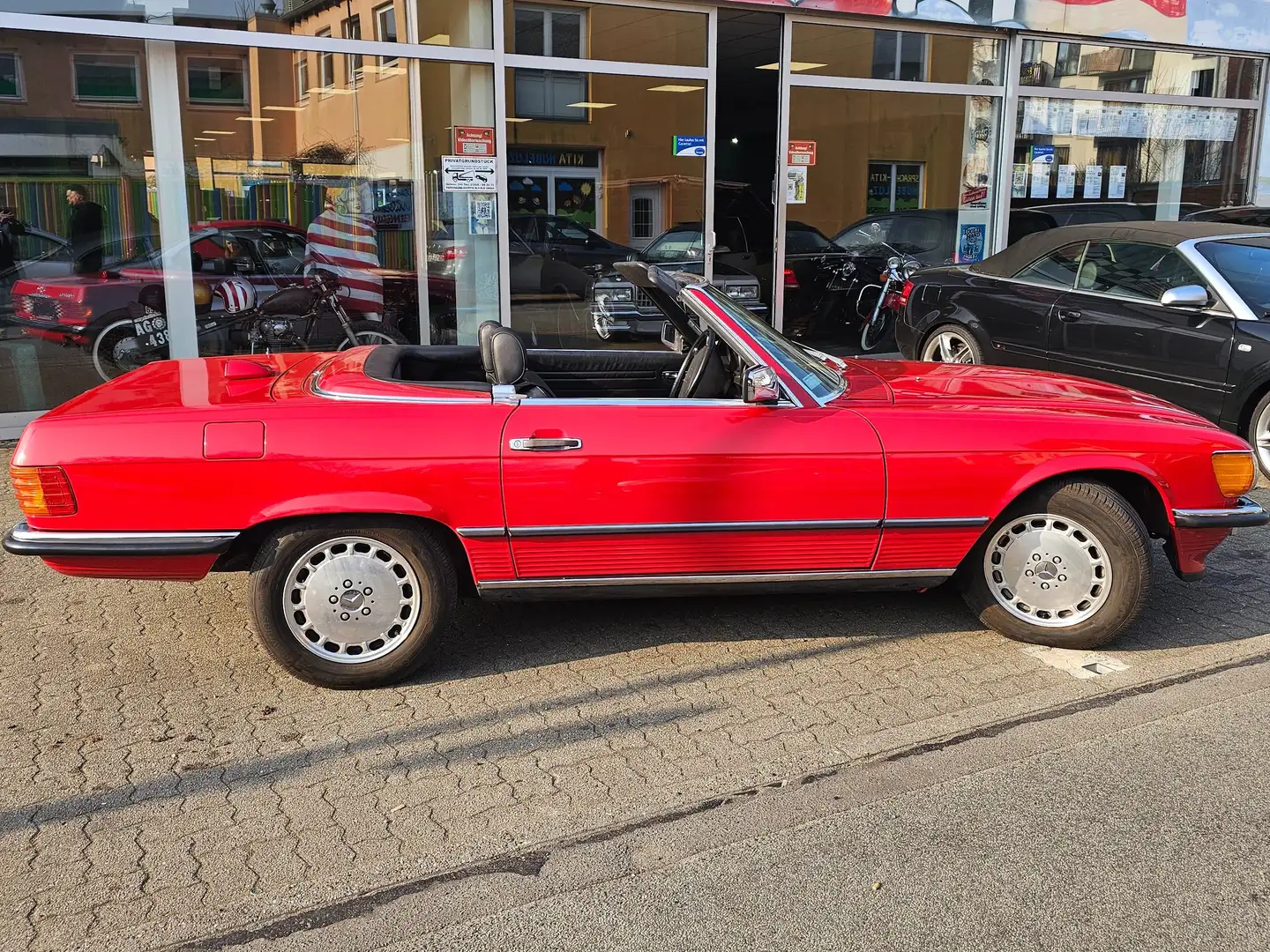 Mercedes-Benz 560 560 SL Roşu - 2