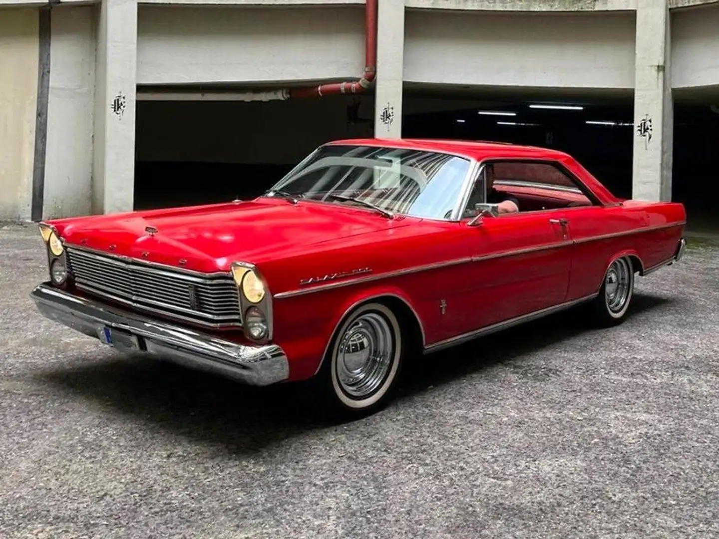 Ford Galaxie 500 Fastback Kırmızı - 1