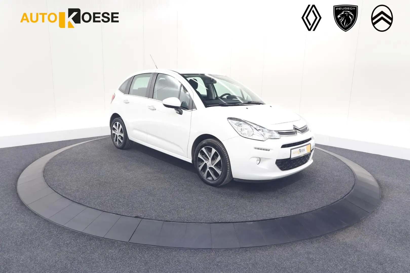 Citroen C3 PureTech 82 Selection | Trekhaak | Apple Carplay | Wit - 1