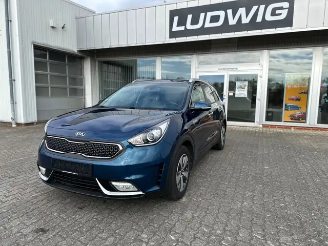 Kia Niro Vision Hybrid 1.Hand Scheckheft Autom. AZV