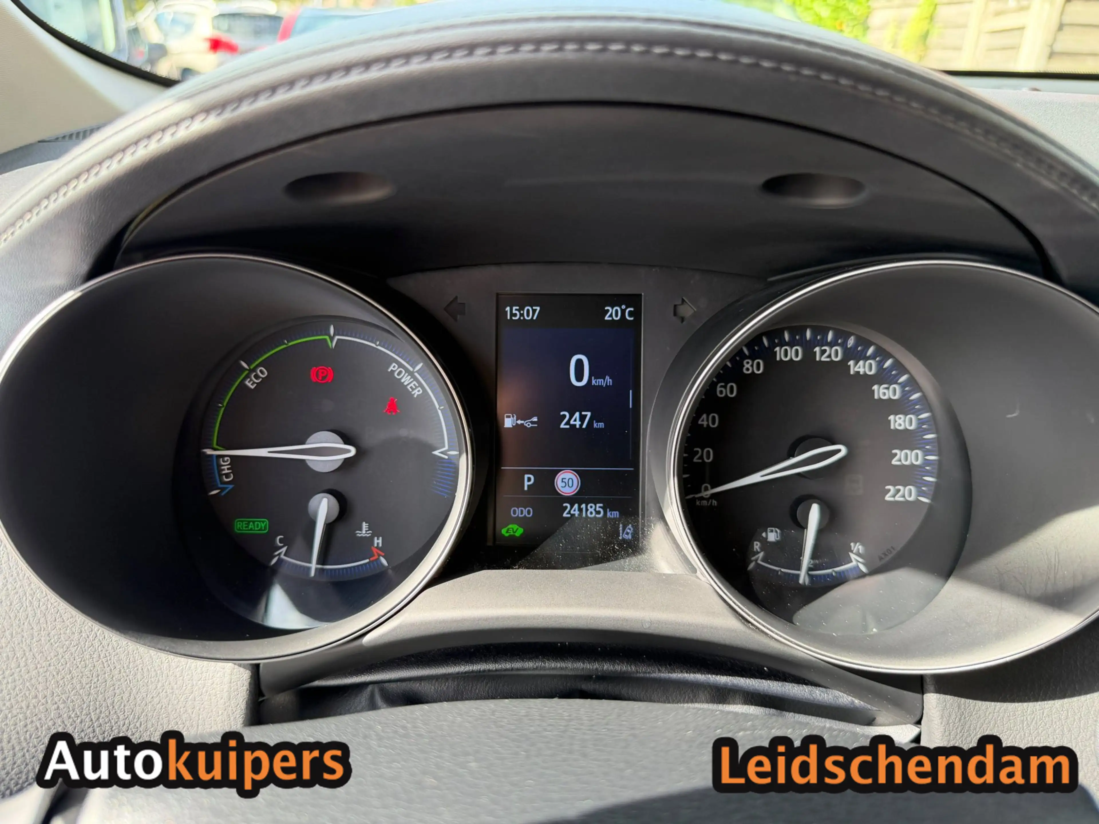 Toyota C-HR 2.0 Hybrid Dynamic - Incl. 12 maanden BOVAG - Rijk — photo 14